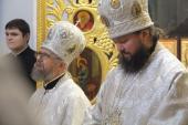 Архієрейське Богослужіння у Свято-Троїцькому храмі м. Бердичева у День пам’яті собору Святого Архістратига Михаїла та інших Небесних Сил безплотних!
