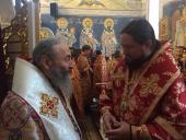 КИЇВ. Архієпископ Никодим співслужив Предстоятелю УПЦ у Свято-Варваринському столичному храмі.