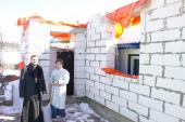 Клірики Спасо-Преображенського кафедрального собору відвідали сім'ю, в якої згорів будинок!