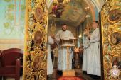 У Лазареву суботу митрополит Никодим звершив Божественну літургію у Свято-Успенському архієрейському соборі на Подолі!