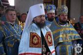 У день святкування на честь Казанської ікони Божої Матері митрополит Никодим звершив Божественну літургію у Свято-Георгієвському храмі міста Черняхова.