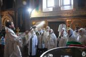 В день Навечір'я Богоявлення митрополит Никодим звершив святу літургію та велике освячення води у Спасо-Преображенському кафедральному соборі.