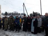 Благочинний Попільнянського округу освятив меморіальну дошку герою АТО